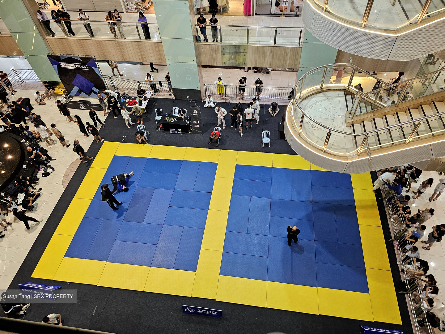 Scotts Road (D9), Retail #498150611